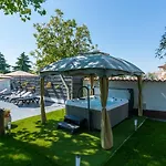Holiday House In Porec With Balcony, Air Conditioning, Wifi, Washing Machine